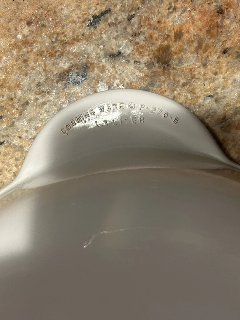 Corning Ware P-270-B Frost White Heat-n-Eat Pyroceram Casserole 1.25 Qt